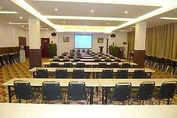 Zhengzhou Youna Hotel Huaihe Road Extérieur photo